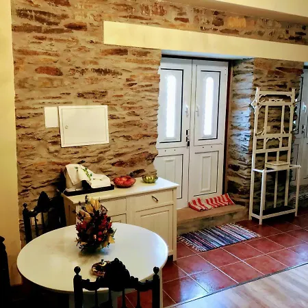 Casa Da Escola Antiga Dom wakacyjny