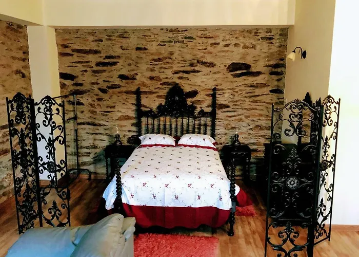 بيت للعطل Casa Da Escola Antiga مانتيغاز