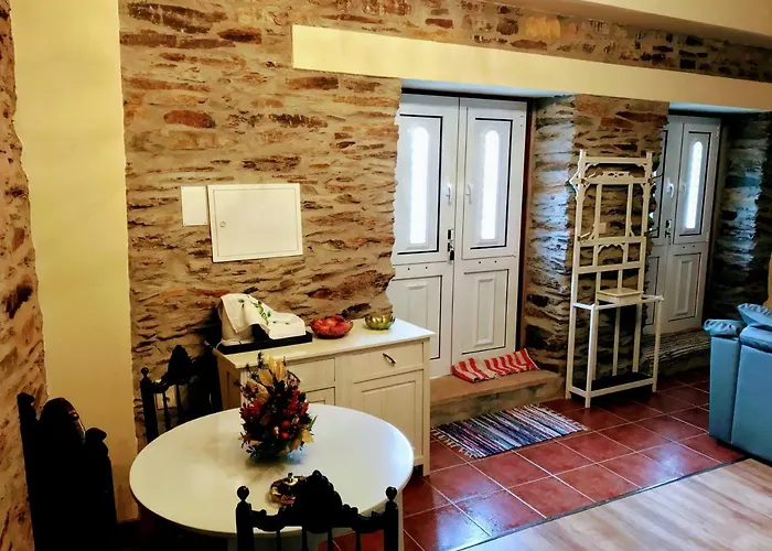 Casa Da Escola Antiga Vakantiehuis