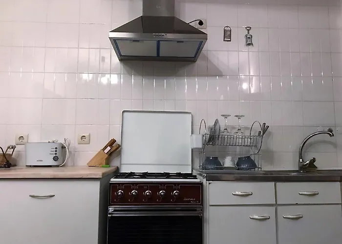 Casa Da Escola Antiga